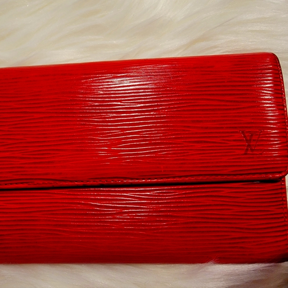 Vintage Louis Vuitton Epi red wallet